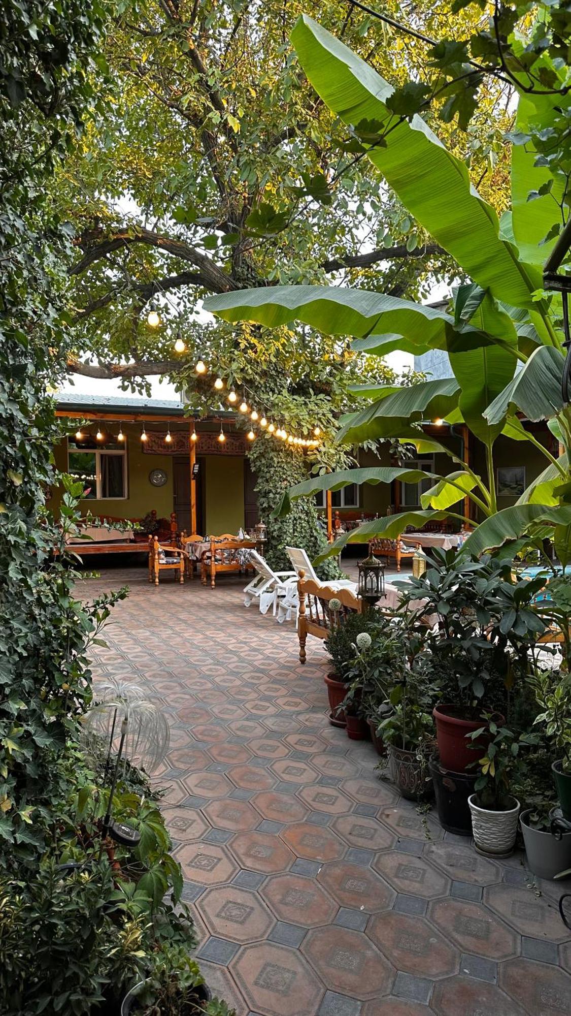 Green Yard Boutique Guesthouse Taškent Exteriér fotografie