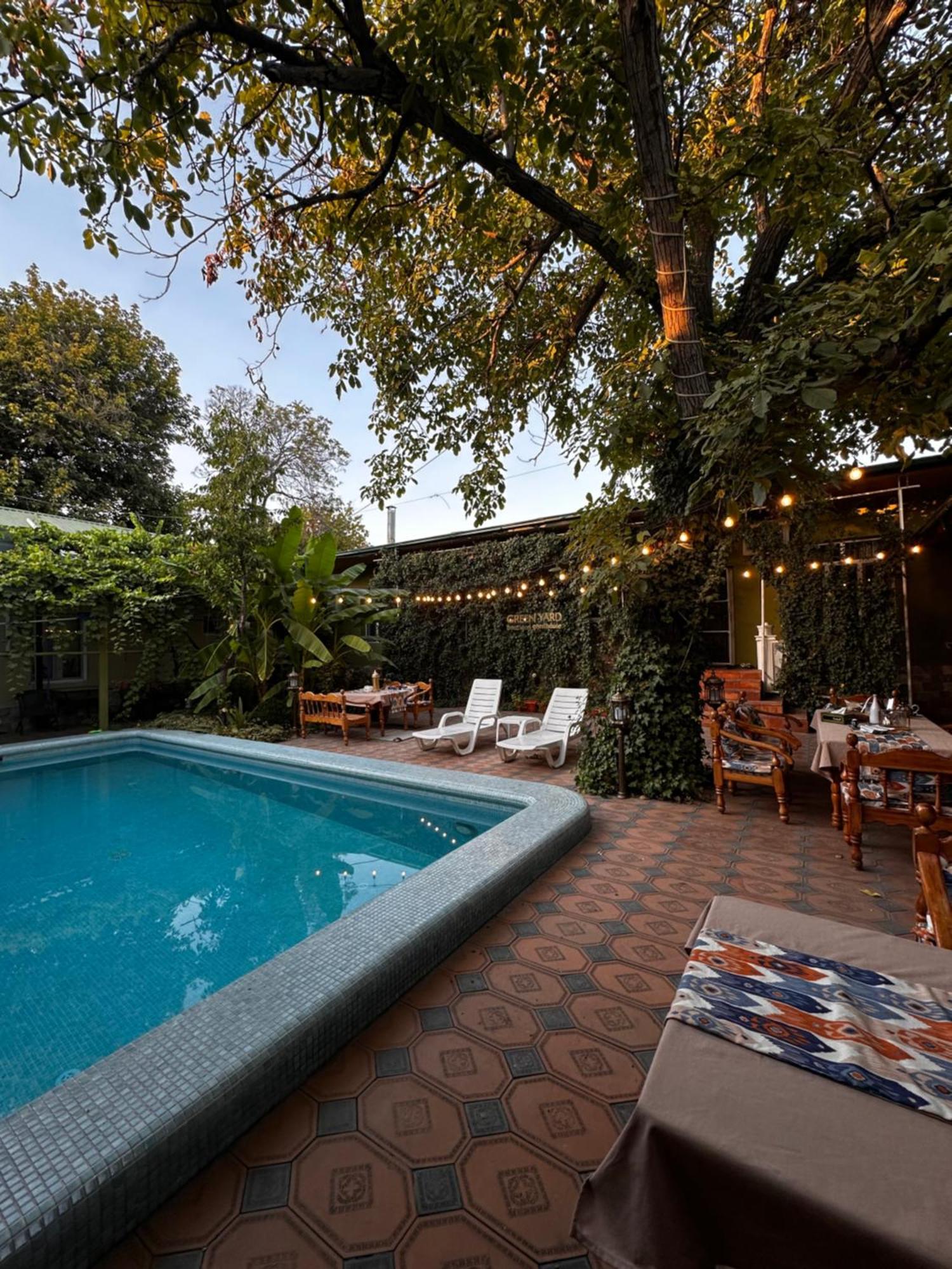 Green Yard Boutique Guesthouse Taškent Exteriér fotografie